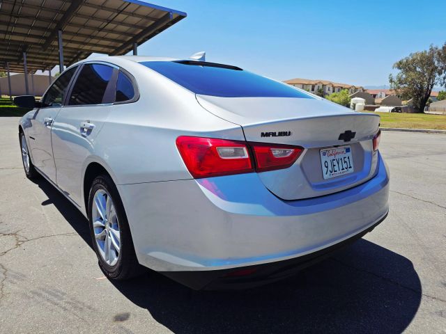 2018 Chevrolet Malibu - Image 6