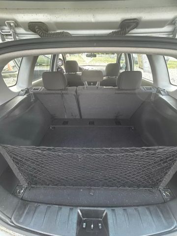 2011 Hyundai Elantra - Image 22