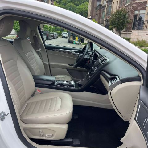 2018 Ford Fusion Se Sedan 4d - Image 24