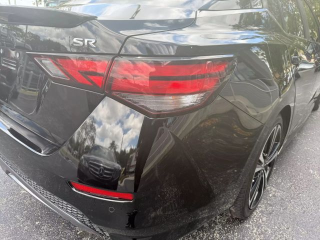 2021 Nissan Sentra - Image 11
