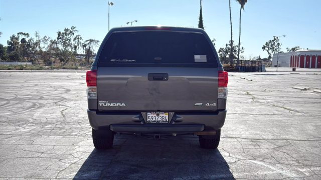 2013 Toyota Tundra Double Cab - Image 6