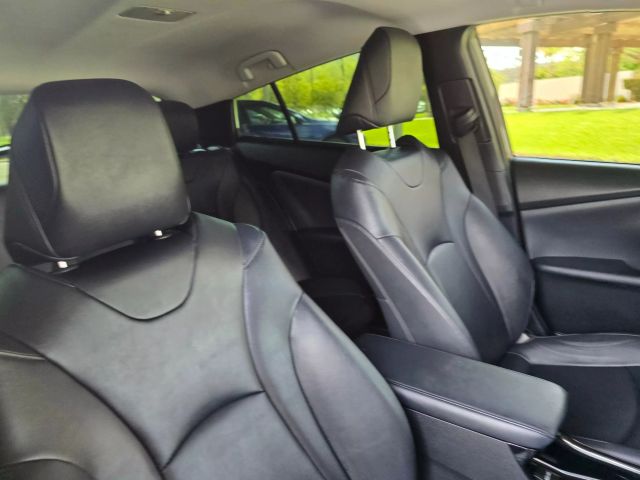 2017 Toyota Prius Prime - Image 30