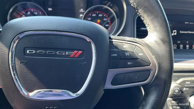 2020 Dodge Charger - Image 25