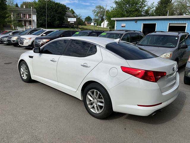 2013 Kia Optima - Image 4
