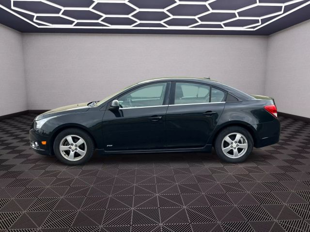 2011 Chevrolet Cruze - Image 2