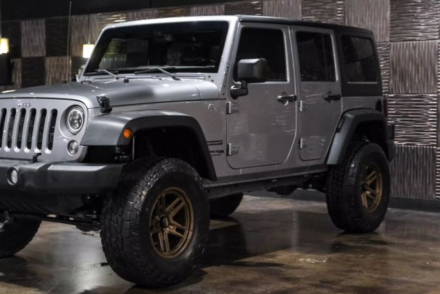 2018 Jeep Wrangler Unlimited Sport S (jk) Sport Utility 4d - Image 8