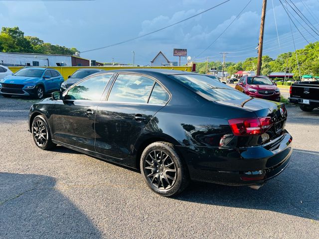 2017 Volkswagen Jetta - Image 4