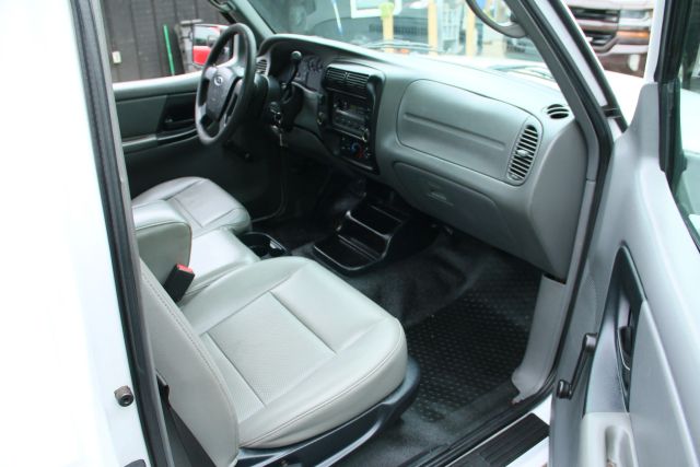 2010 Ford Ranger Regular Cab - Image 12