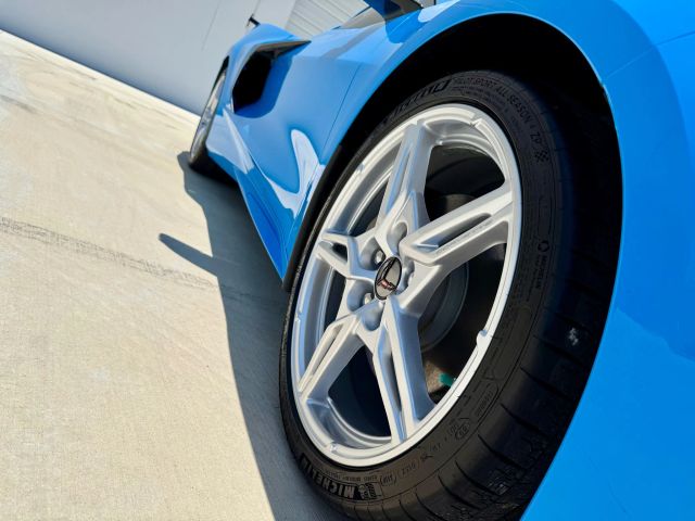 2020 Chevrolet Corvette - Image 5