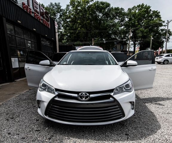 2016 TOYOTA CAMRY SEDAN WHITE AUTOMATIC - Auto Masters of Carolinas
