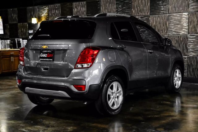 2019 Chevrolet Trax Lt Sport Utility 4d - Image 7