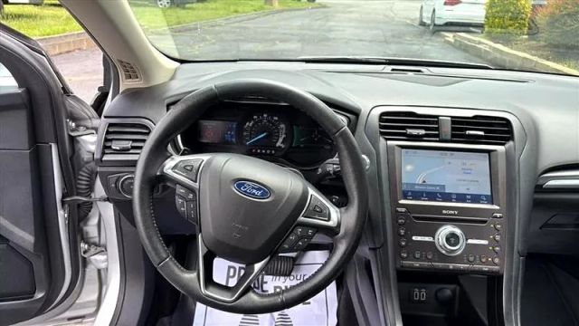 2019 Ford Fusion - Image 10