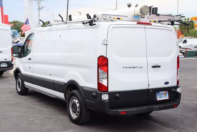 2018 Ford Transit 250 Van - Image 16