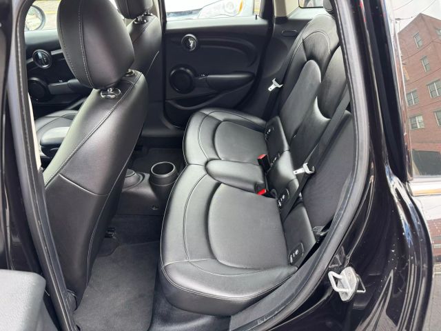 2018 MINI HARDTOP 4 DOOR HATCHBACK 3-CYL, TURBO, 1.5 LITER COOPER HATCHBACK 4D