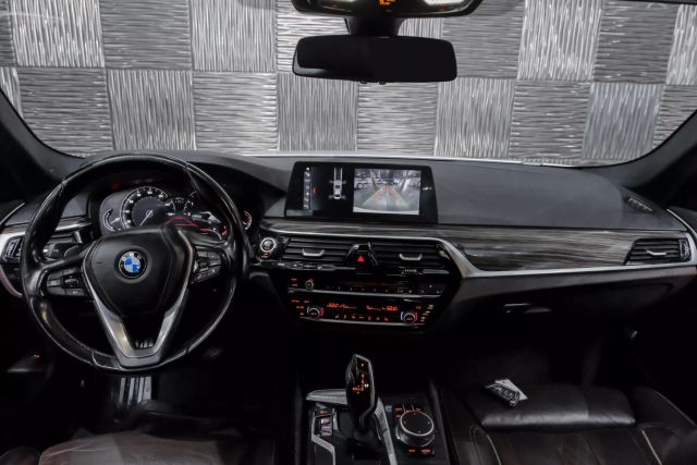 2017 Bmw 5 Series 530i Sedan 4d - Image 16