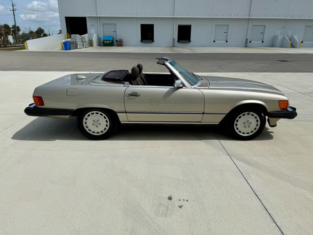 1987 Mercedes-benz 560 Series - Image 86
