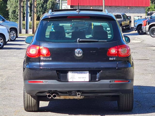 2011 Volkswagen Tiguan - Image 7