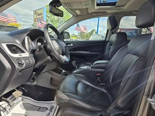 2015 Dodge Journey - Image 16