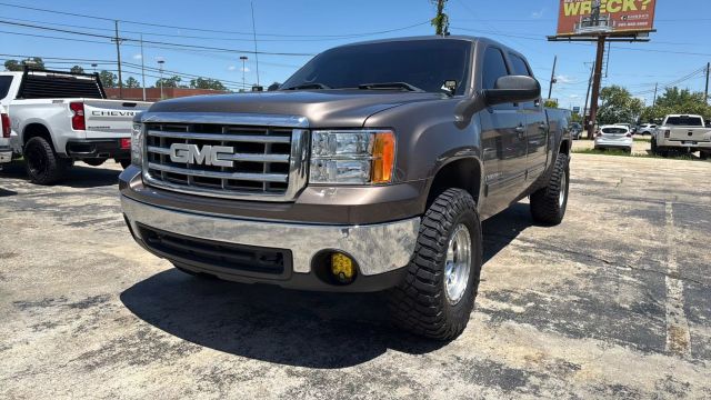 2008 Gmc Sierra 1500 Crew Cab - Image 3
