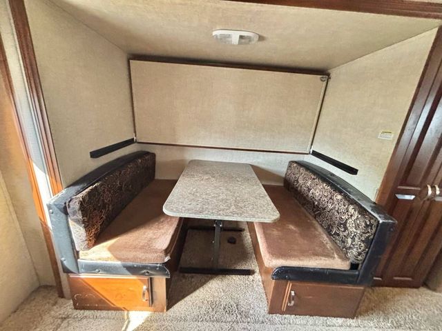 2013 Keystone Rv Laredo Super Lite - Image 22