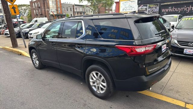 2021 CHEVROLET TRAVERSE SUV V6, 3.6 LITER LT SPORT UTILITY 4D