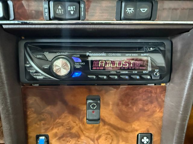 1987 Mercedes-benz 560 Series - Image 231