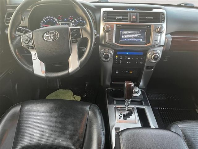 2019 Toyota 4runner - Image 10
