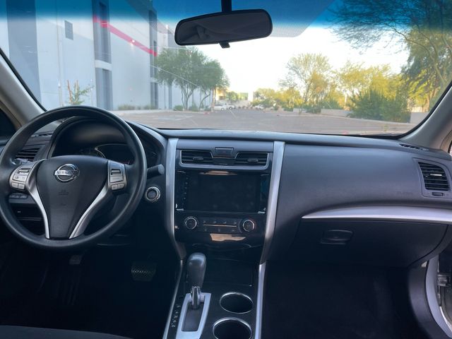 2013 Nissan Altima - Image 14