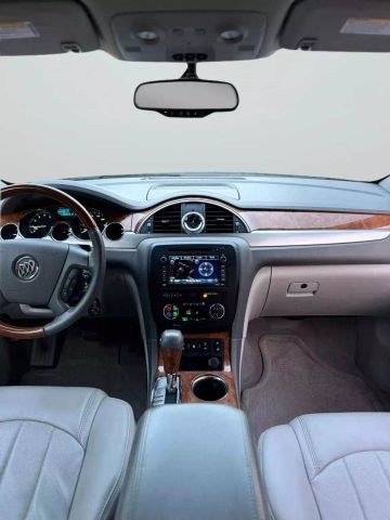 2009 Buick Enclave - Image 30