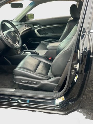 2011 Honda Accord - Image 8