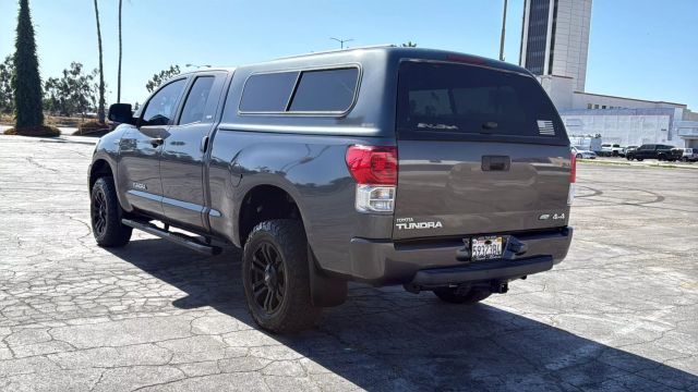 2013 Toyota Tundra Double Cab - Image 5