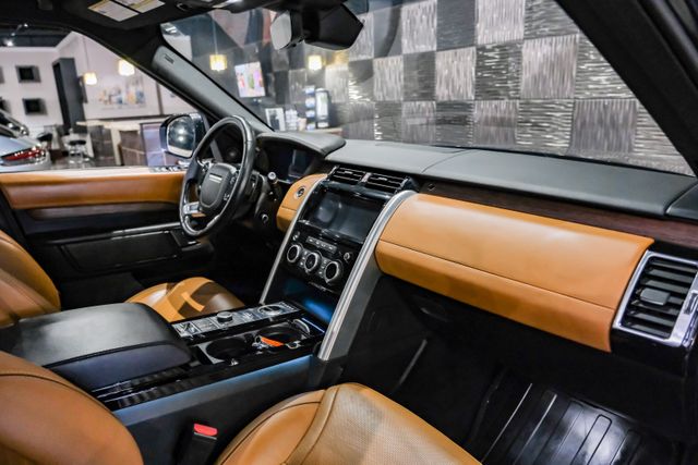 2019 Land Rover Discovery Hse Luxury Sport Utility 4d - Image 11