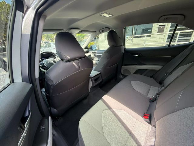 2021 Toyota Camry - Image 13