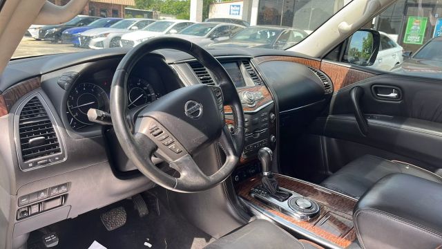 2019 Nissan Armada - Image 27