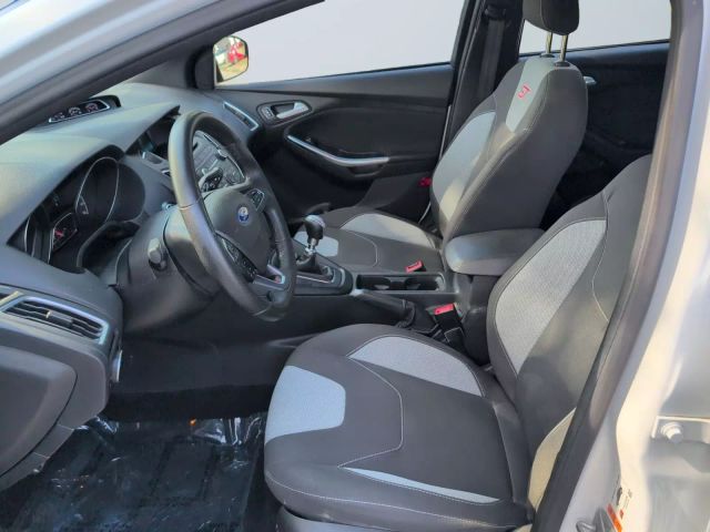 2016 Ford Focus - Image 9