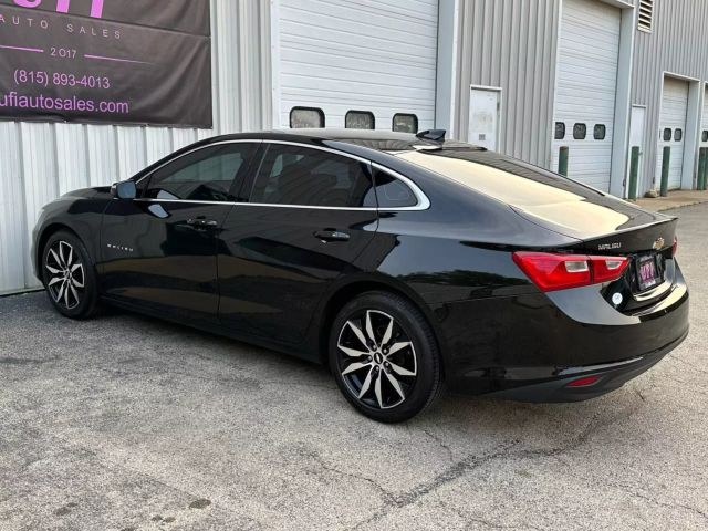 2018 Chevrolet Malibu - Image 13