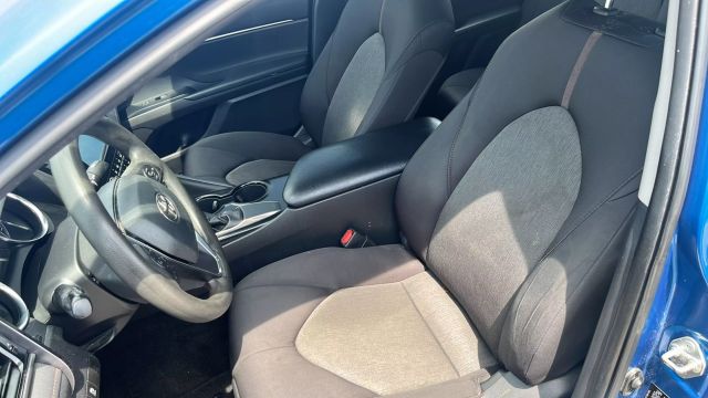 2019 Toyota Camry - Image 31
