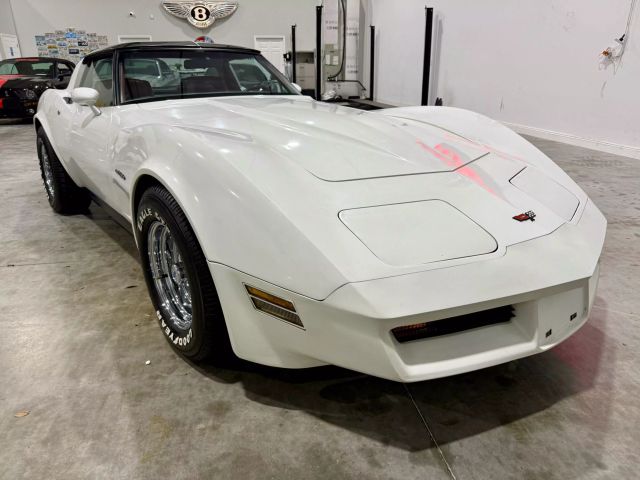 1982 Chevrolet Corvette - Image 1