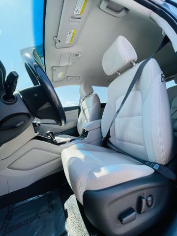2017 Hyundai Tucson - Image 19
