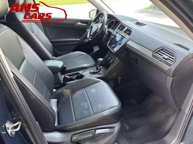 2019 Volkswagen Tiguan - Image 19