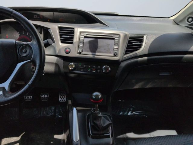 2012 Honda Civic - Image 11