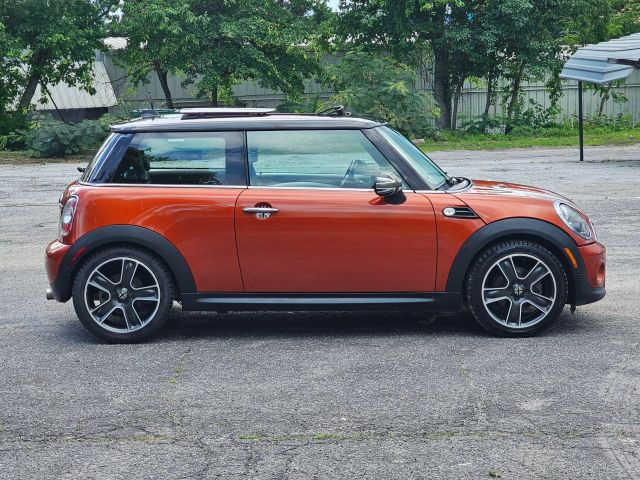 2013 Mini Hardtop - Image 4