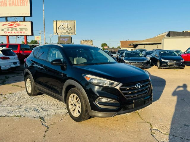 2016 Hyundai Tucson - Image 12