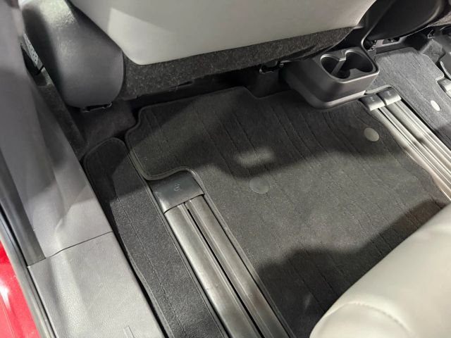 2021 Toyota Sienna - Image 130