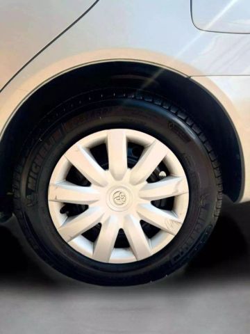 2006 Toyota Camry - Image 29