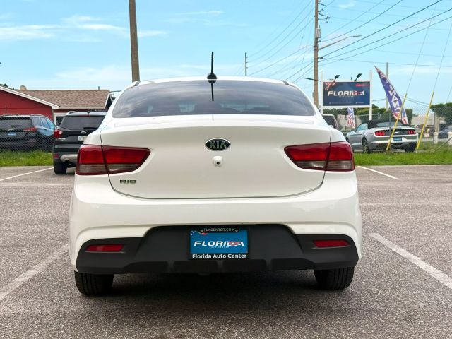 2019 Kia Rio - Image 6