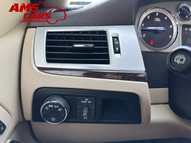 2013 Cadillac Escalade - Image 27