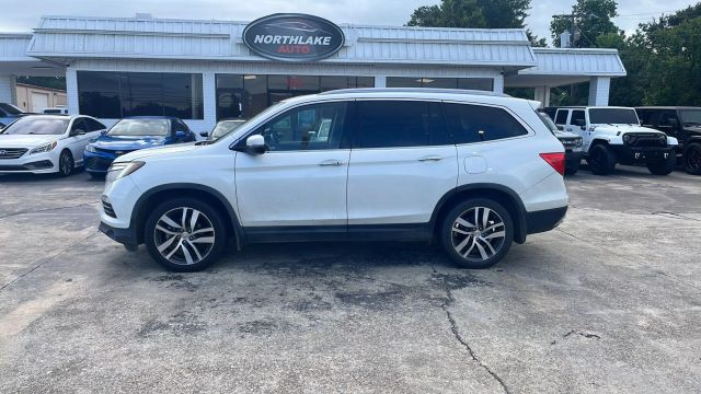 2017 Honda Pilot - Image 10