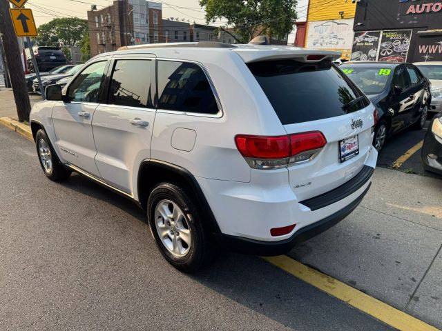 2015 JEEP GRAND CHEROKEE SUV V6, FLEX FUEL, 3.6 LITER LAREDO SPORT UTILITY 4D