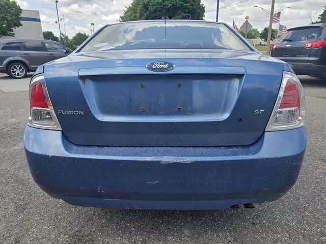 2009 Ford Fusion - Image 3